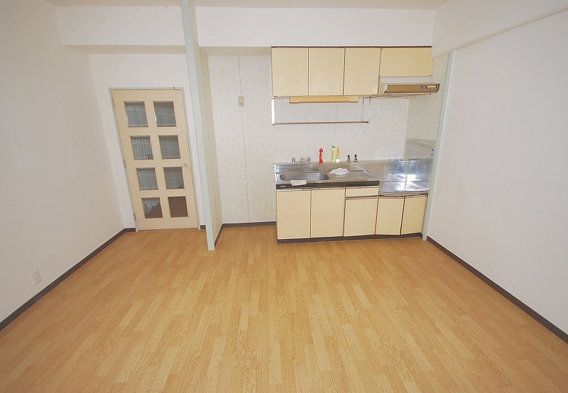 Kitchen. LDK