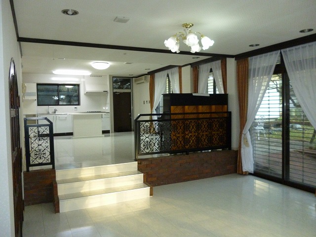 Living and room