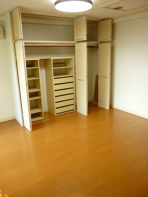 Other room space