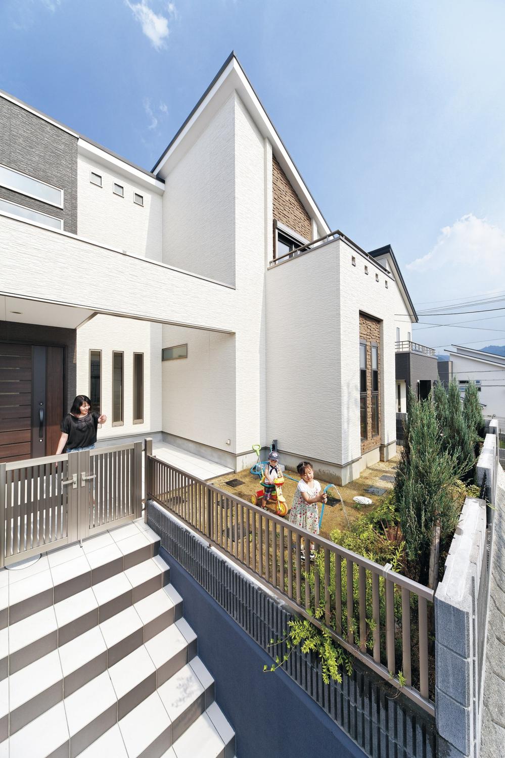 Same specifications photos (appearance). In planting 栽豊 Kana appearance, In calm atmosphere. Since it is life that feel familiar green, Likely leisurely could live Same specifications