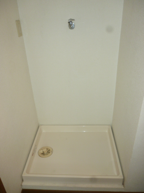 Other Equipment. Washing pan