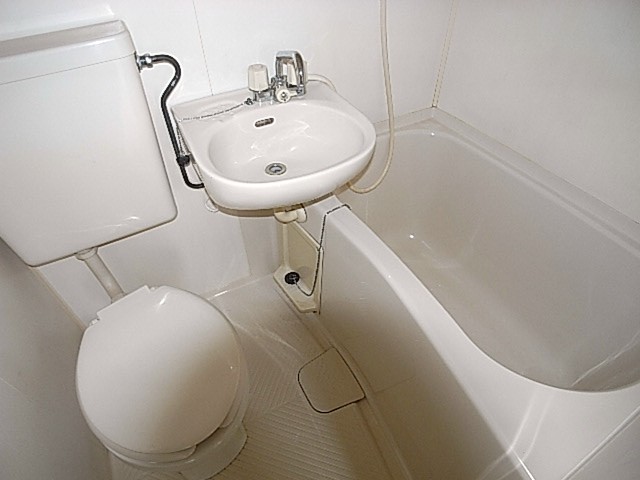 Bath. bus ・ toilet