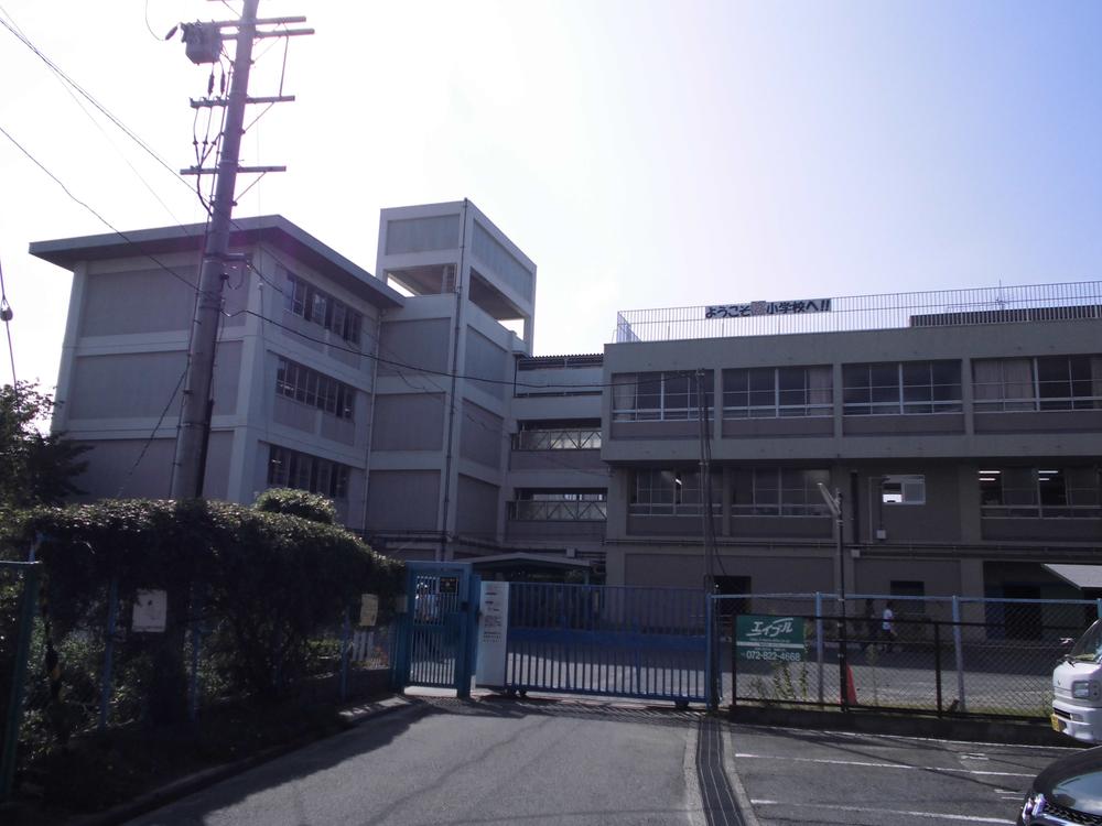 Primary school. 569m until Sakura elementary school elementary school within walking distance