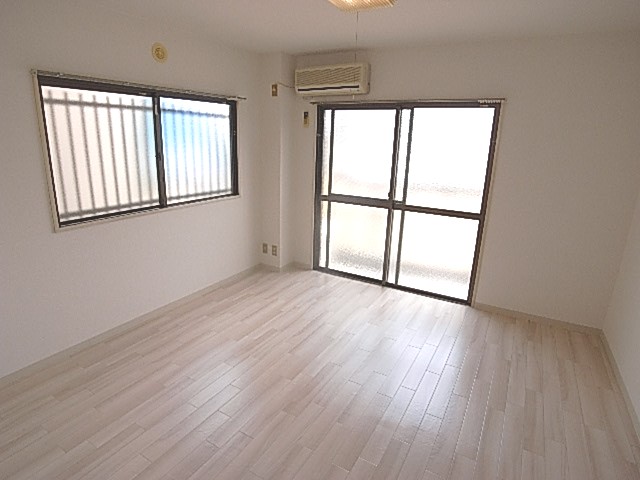 Other room space