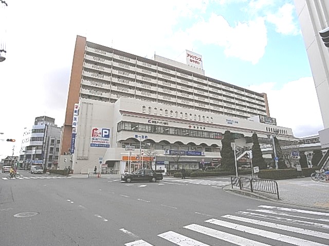 Shopping centre. Advance Neyagawa Building No. 1 until the (shopping center) 266m