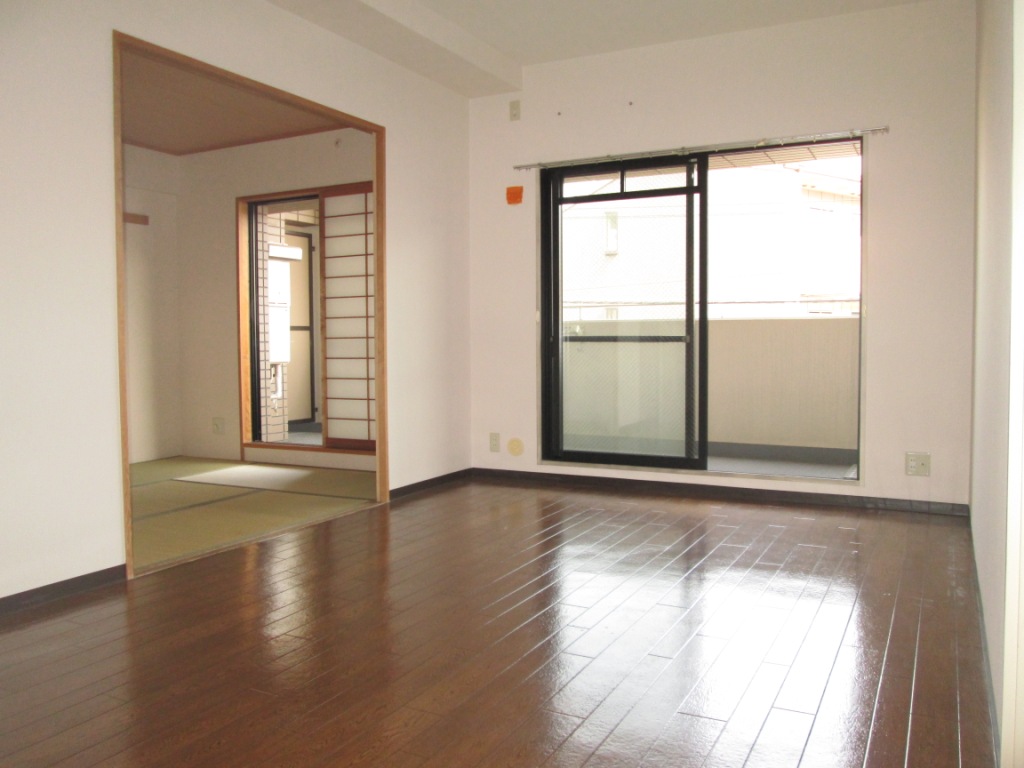 Living and room