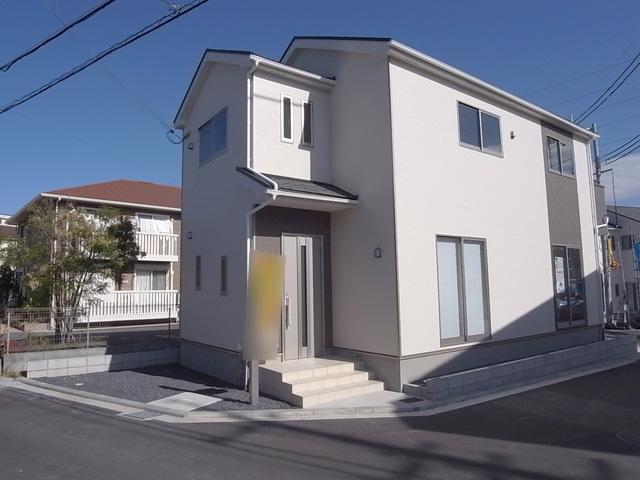 Local photos, including front road