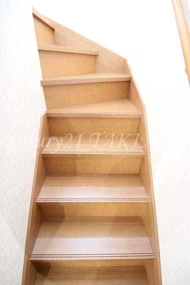 Other. There is a handrail peace of mind to the stairs ・ safety! !