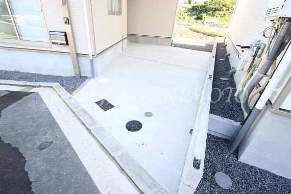 Local appearance photo. Local Photos