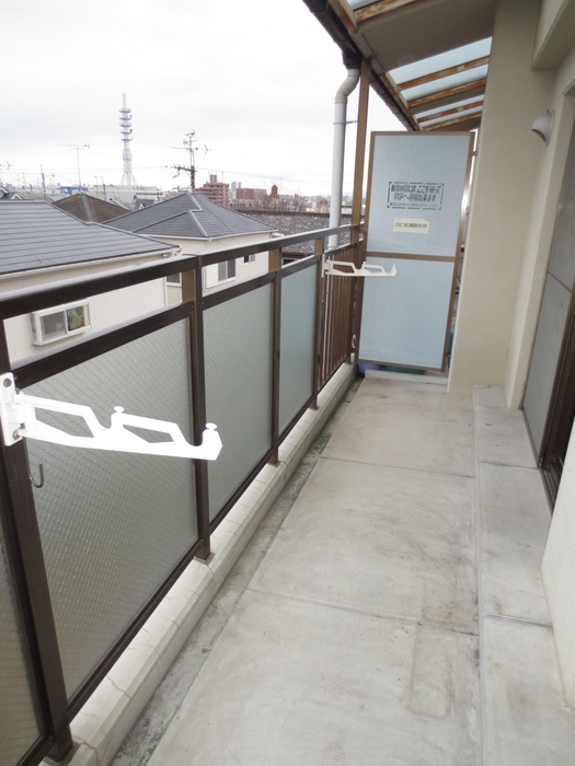 Balcony. It dries laundry is well.