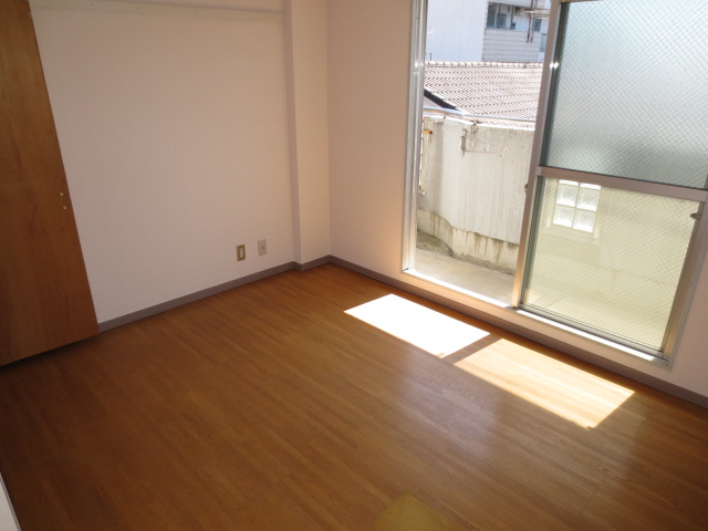 Other room space