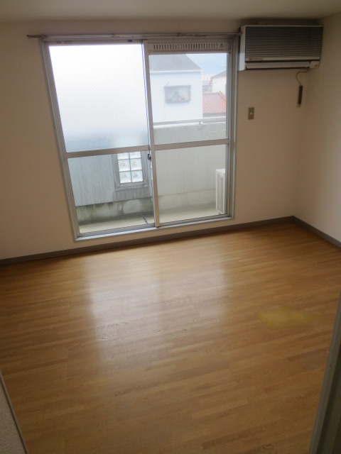 Other room space