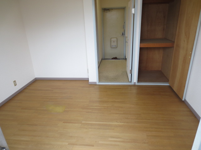 Other room space