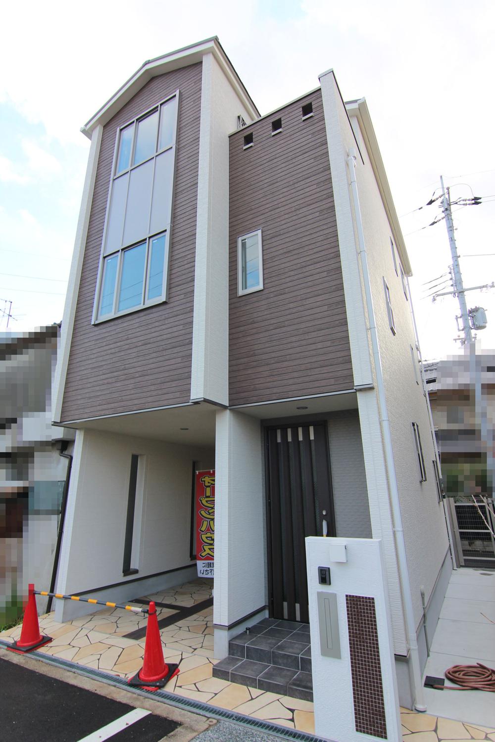 Local appearance photo. local