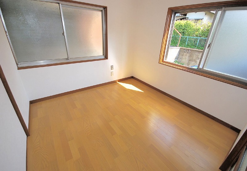 Other room space. Western style room