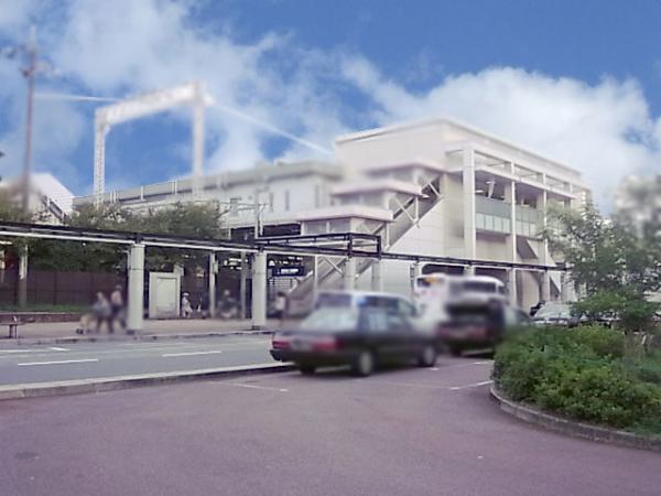 Other Environmental Photo. Keihan 640m until Kōrien Station