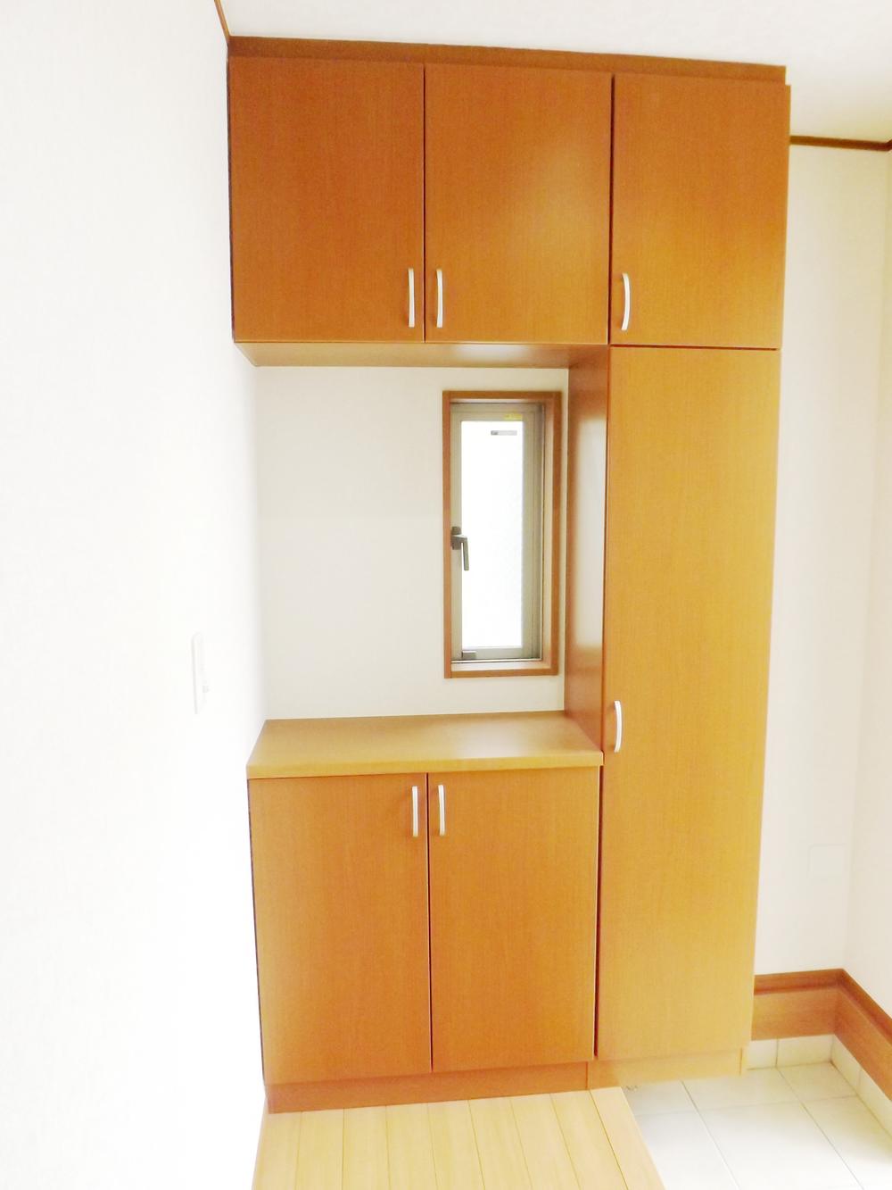 Entrance. Local photos (entrance)