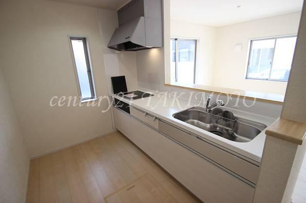 Kitchen. Popular face-to-face kitchen! !