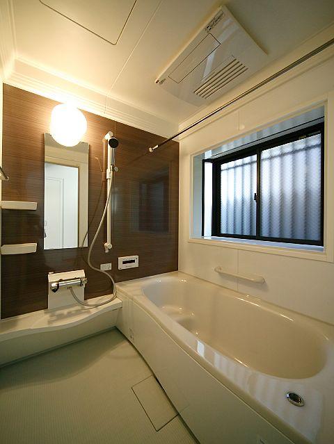 Same specifications photo (bathroom). Our construction cases