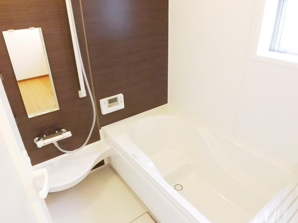 Same specifications photo (bathroom). Same specifications photo (bathroom) Bathroom heating dryer! Warm bath!