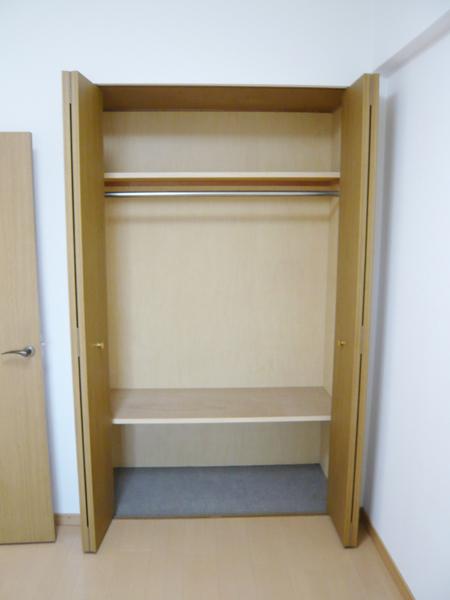 Other. Each room housed Yes