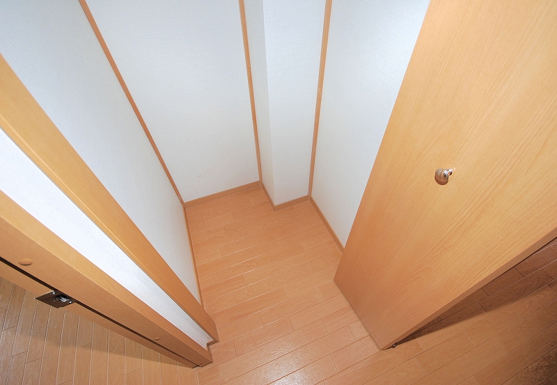 Other Equipment. Corridor ・ Things input