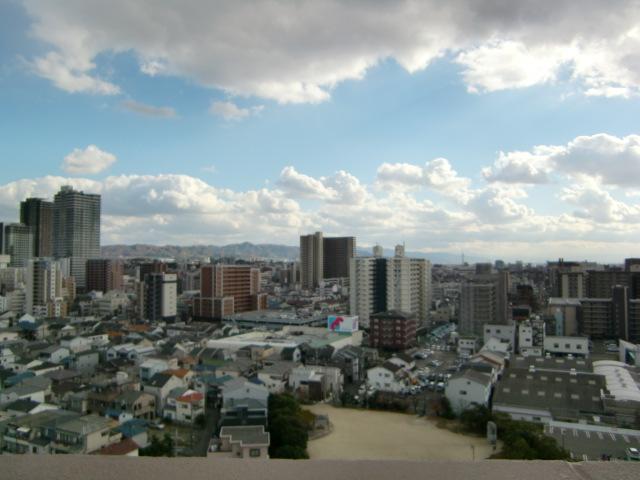 View photos from the dwelling unit. View from the site (December 2013) Shooting