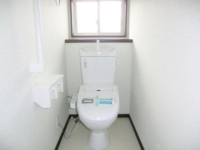 Other Equipment. Toilet