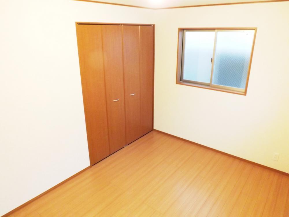 Other introspection. Local photos (Western-style)