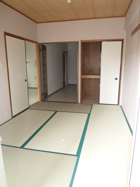 Other room space