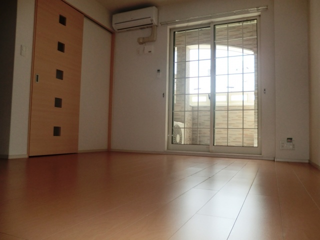 Living and room. SanRyo Residence