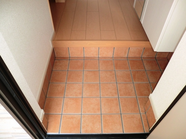 Entrance. SanRyo Residence
