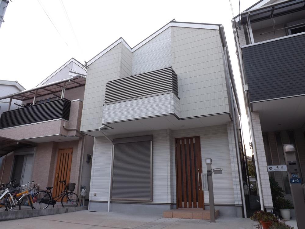 Local appearance photo