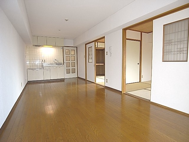 Living and room