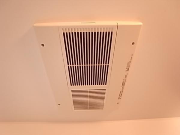 Cooling and heating ・ Air conditioning. Your laundry worry on a rainy day