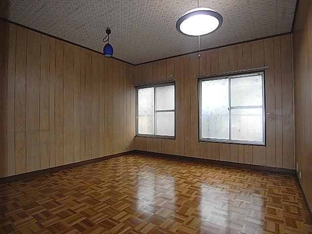 Living and room
