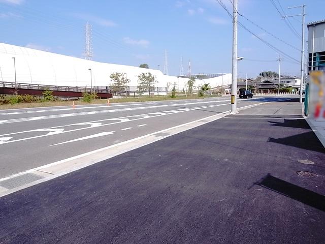 Local photos, including front road