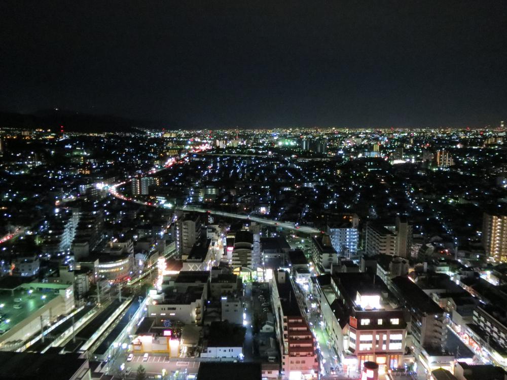 View photos from the dwelling unit. View from the site (October 2013) Shooting