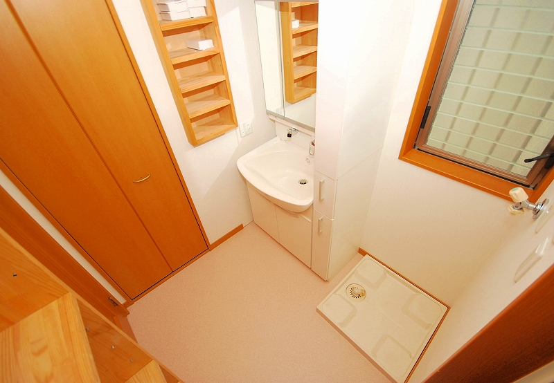 Washroom. Washroom