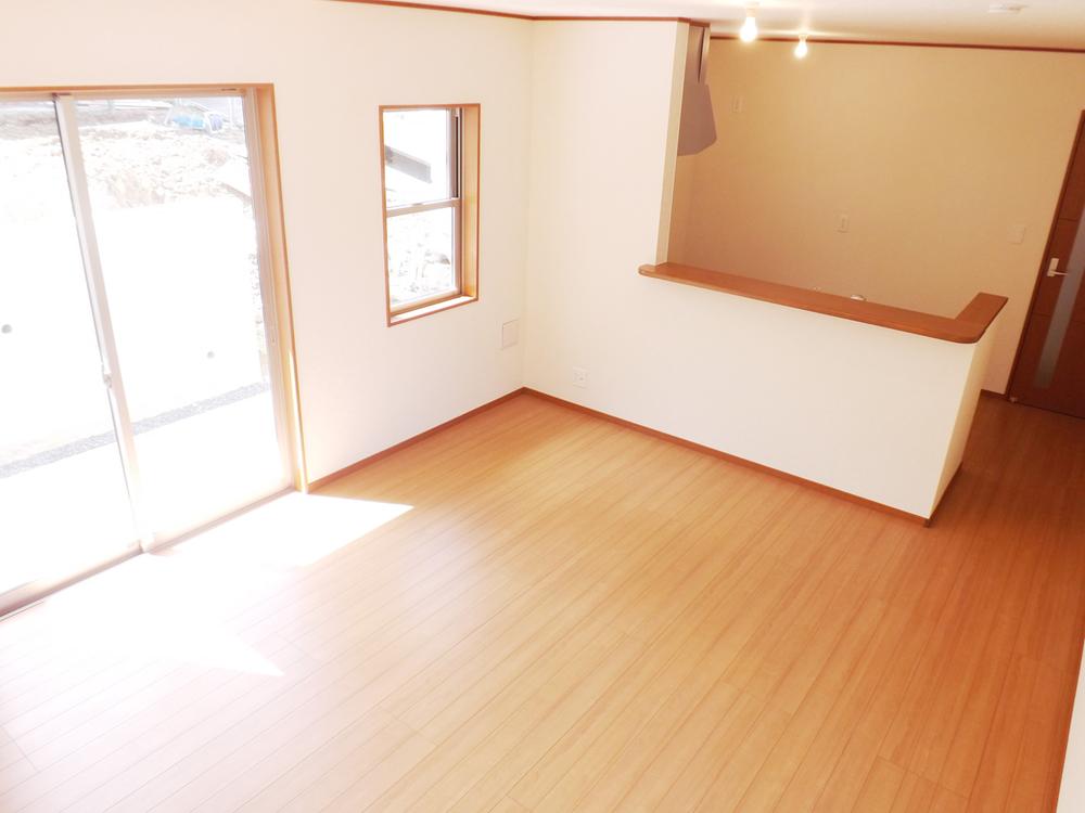 Same specifications photos (living). Same specifications photos (living) Unnecessary and easy care wax!