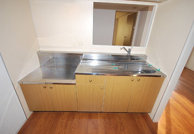 Kitchen. Kitchen