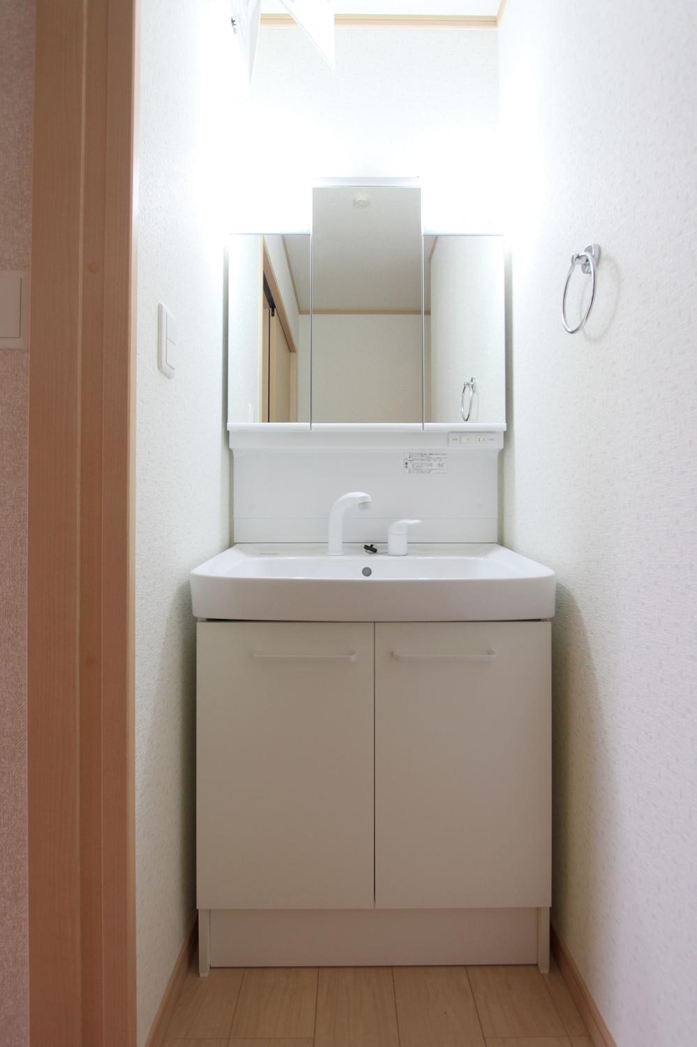 Same specifications photos (Other introspection).  ◆ Same specifications basin space