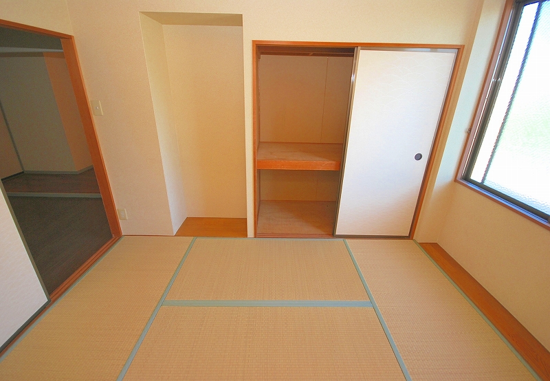 Receipt. Japanese-style room ・ closet