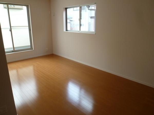 Living. Open-minded is a spacious living room