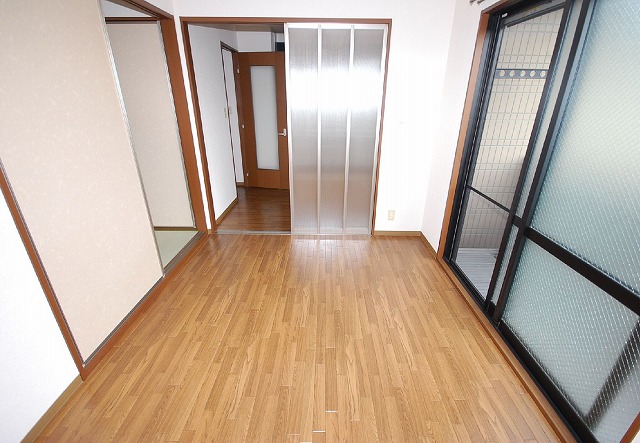 Other room space. Western style room