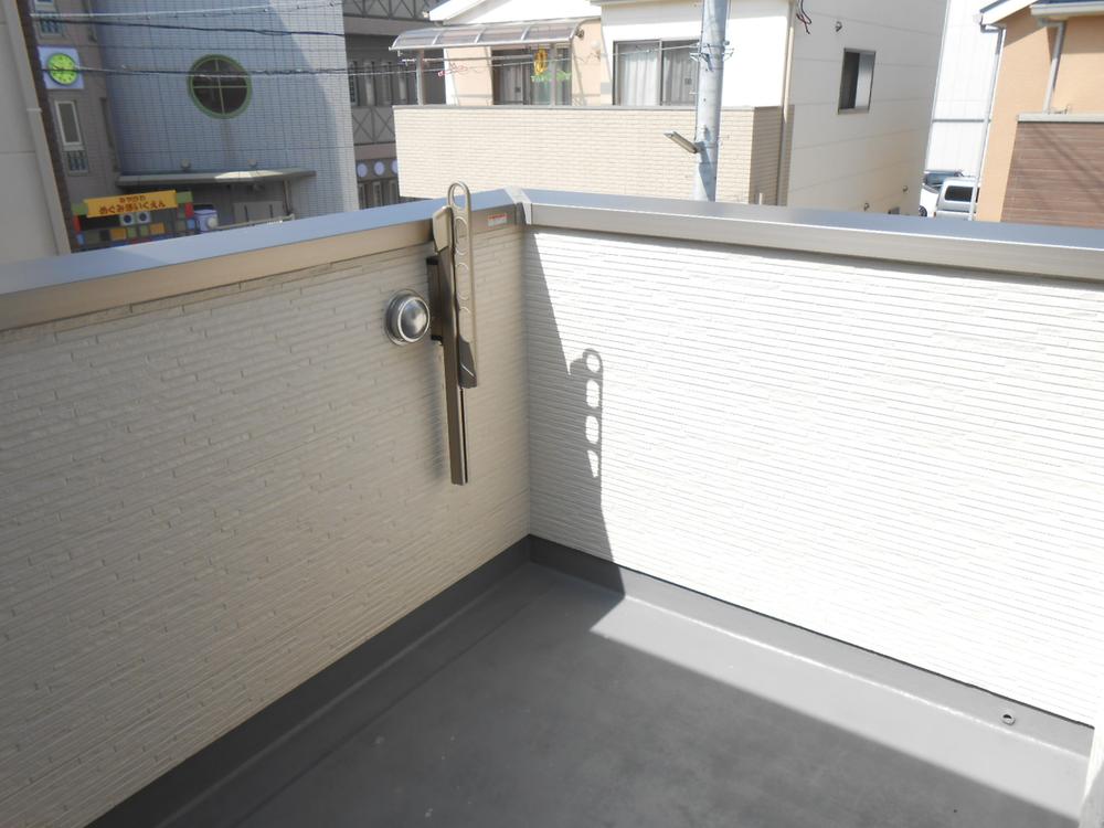 Balcony. Local (August 2013) Shooting