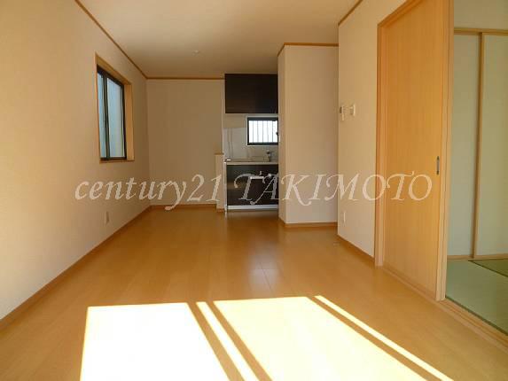 Living. Open-minded LDK independent kitchen type