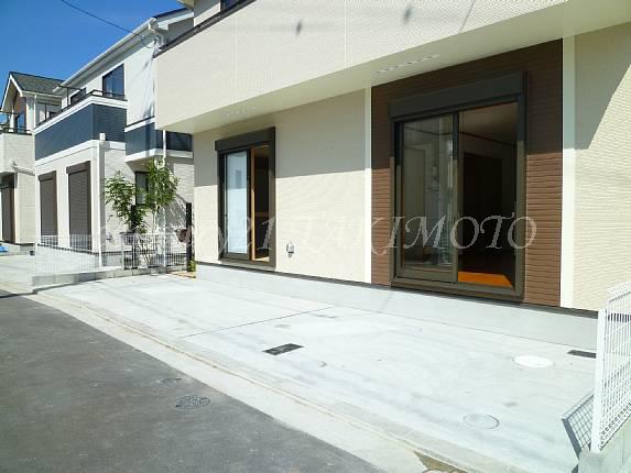 Local appearance photo. Was building completed! Indoor possible tour!