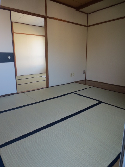 Other room space