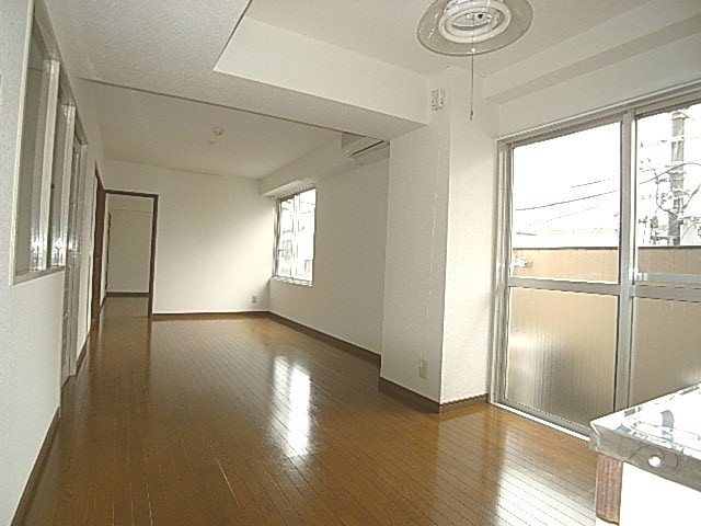 Living and room
